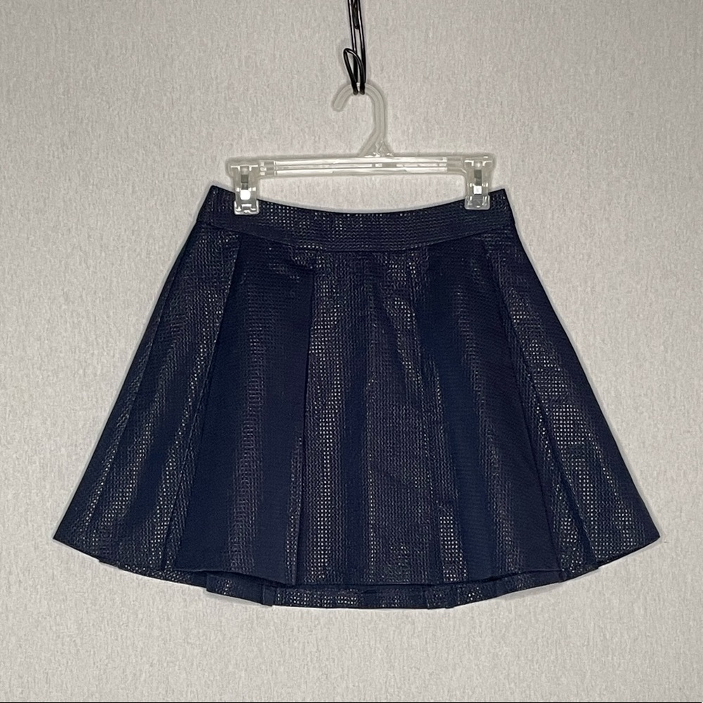 Banana republic, pleated skirt